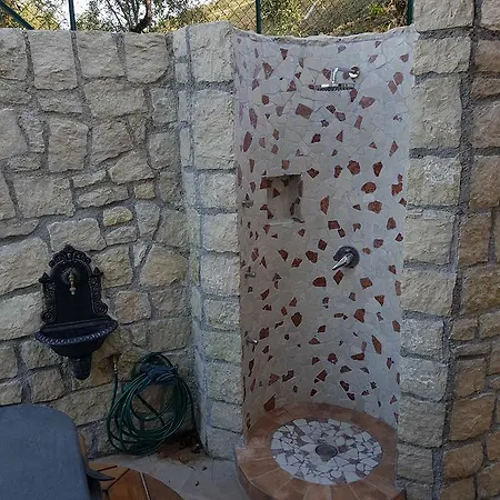 Bmp Deluxe 1 Jacuzzi Riscaldata Privata Vista Di Garda Lägenhet Brenzone sul Garda
